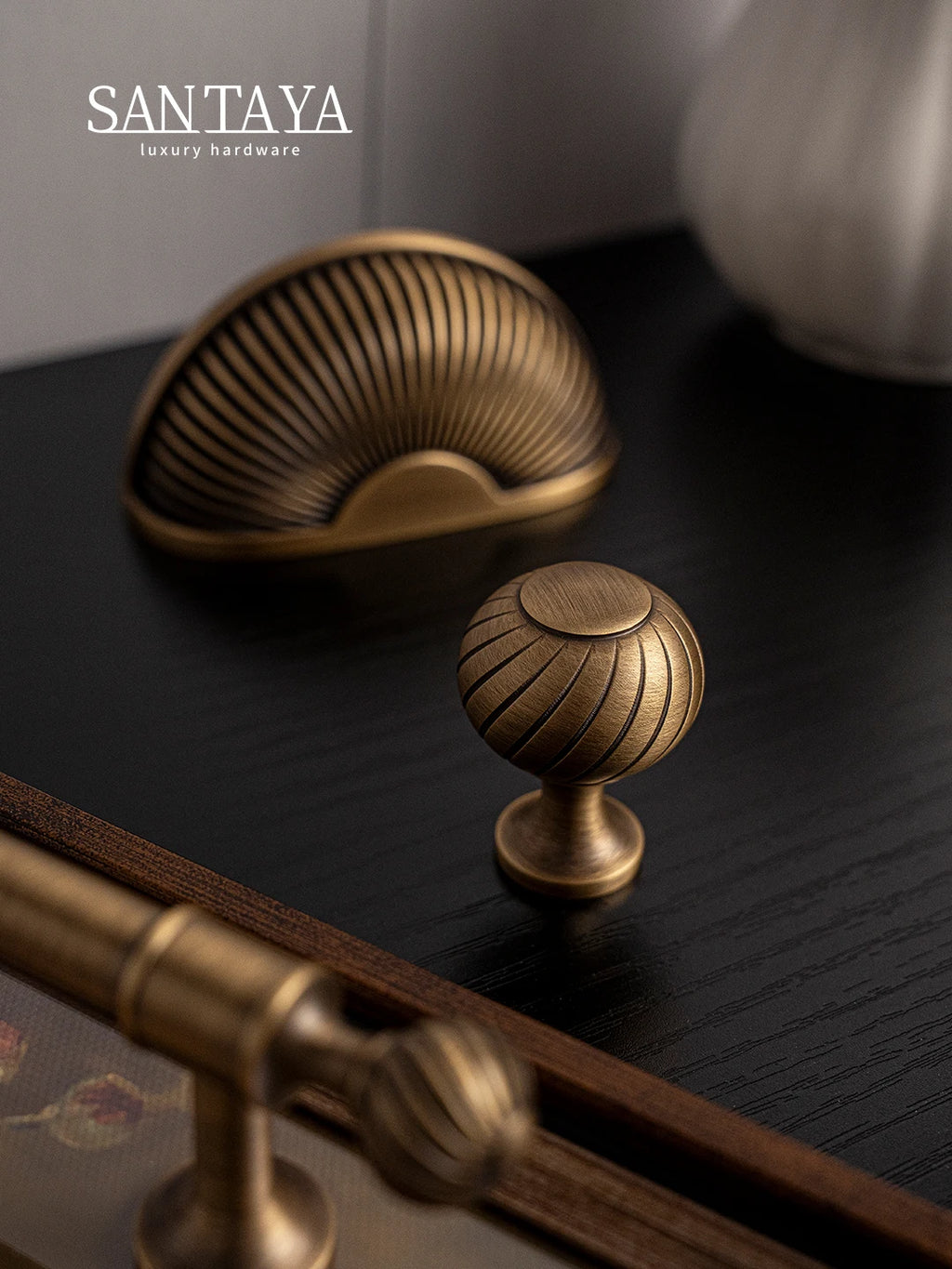 Santaya Brushed Antique Brass Handles Luxury Kitchen Cabinet Pull Wardrobe Dresser - Cabinet Organizer - view 3